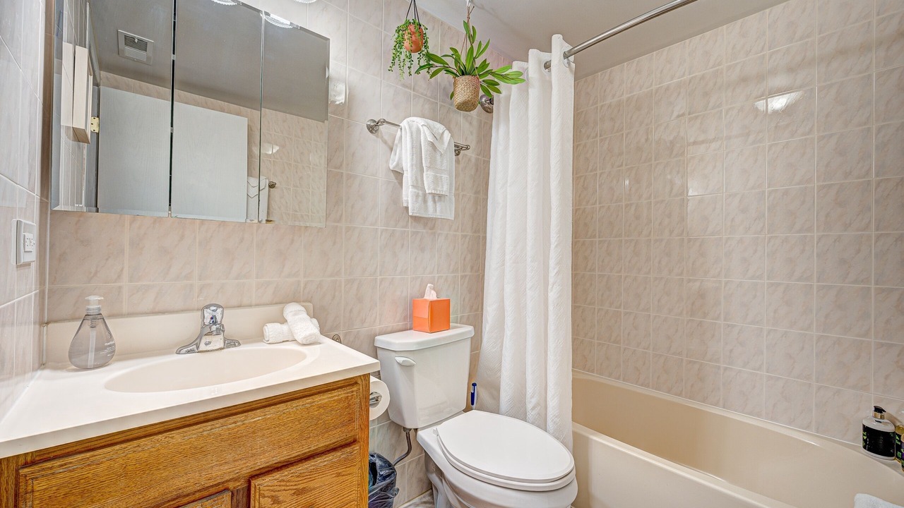 Photo of Bathroom in Lakewood-Balmoral