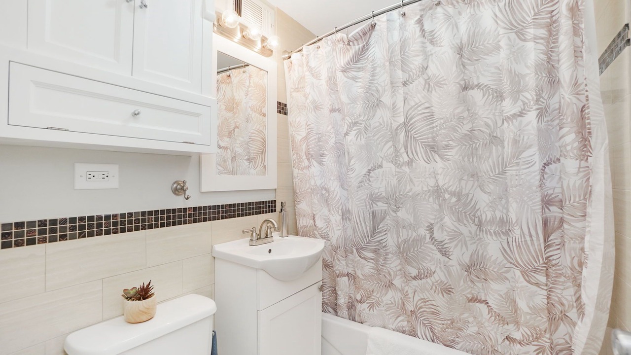 Photo of Bathroom in Northbrook