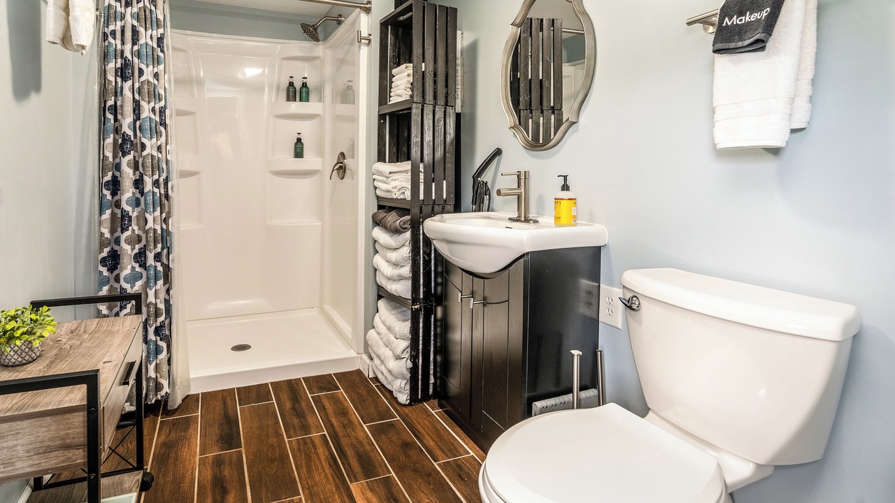 Photo of Bathroom in Marion