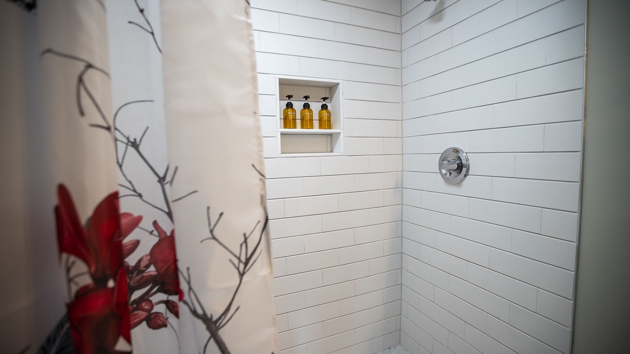 Photo of Bathroom in Carbondale