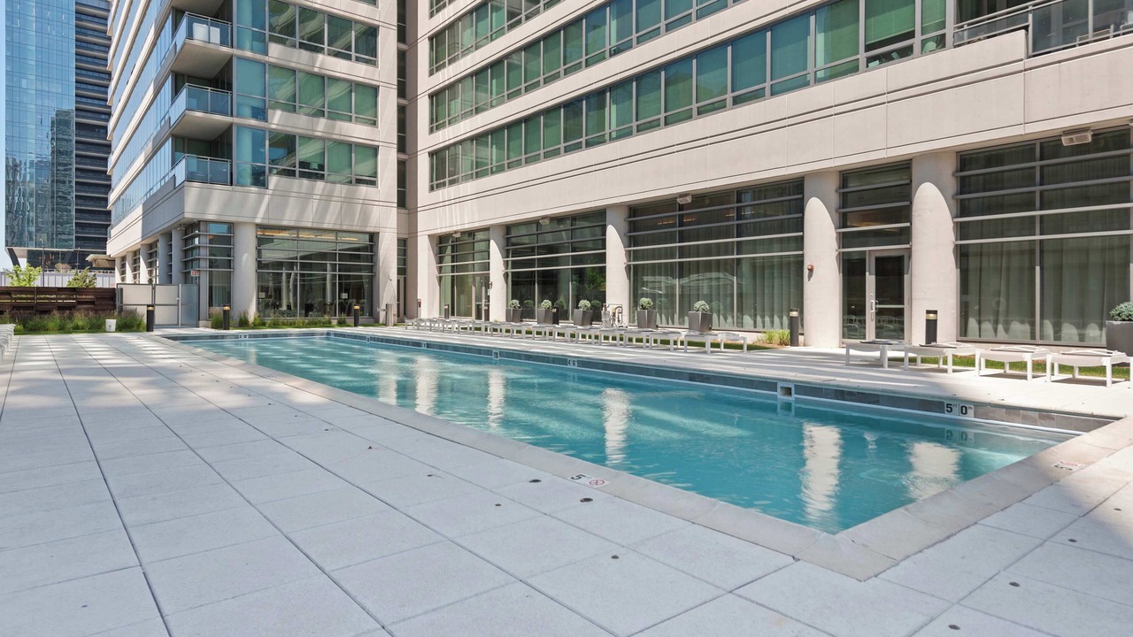 Photo of Outdoor in Downtown Chicago