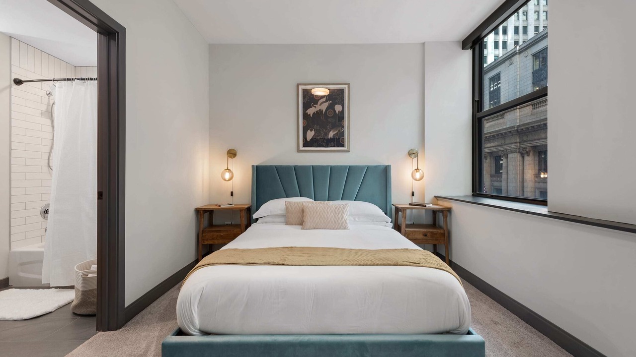 Photo of Bedroom in Downtown Chicago