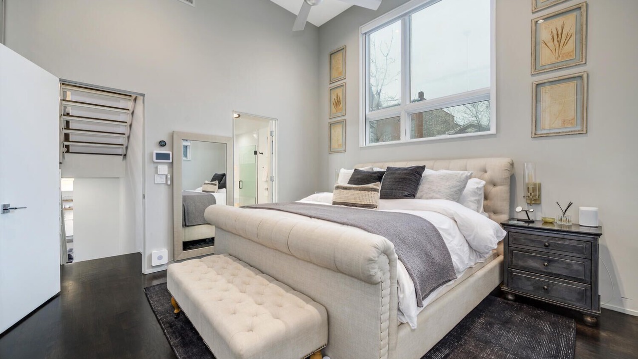 Photo of Bedroom in West Town
