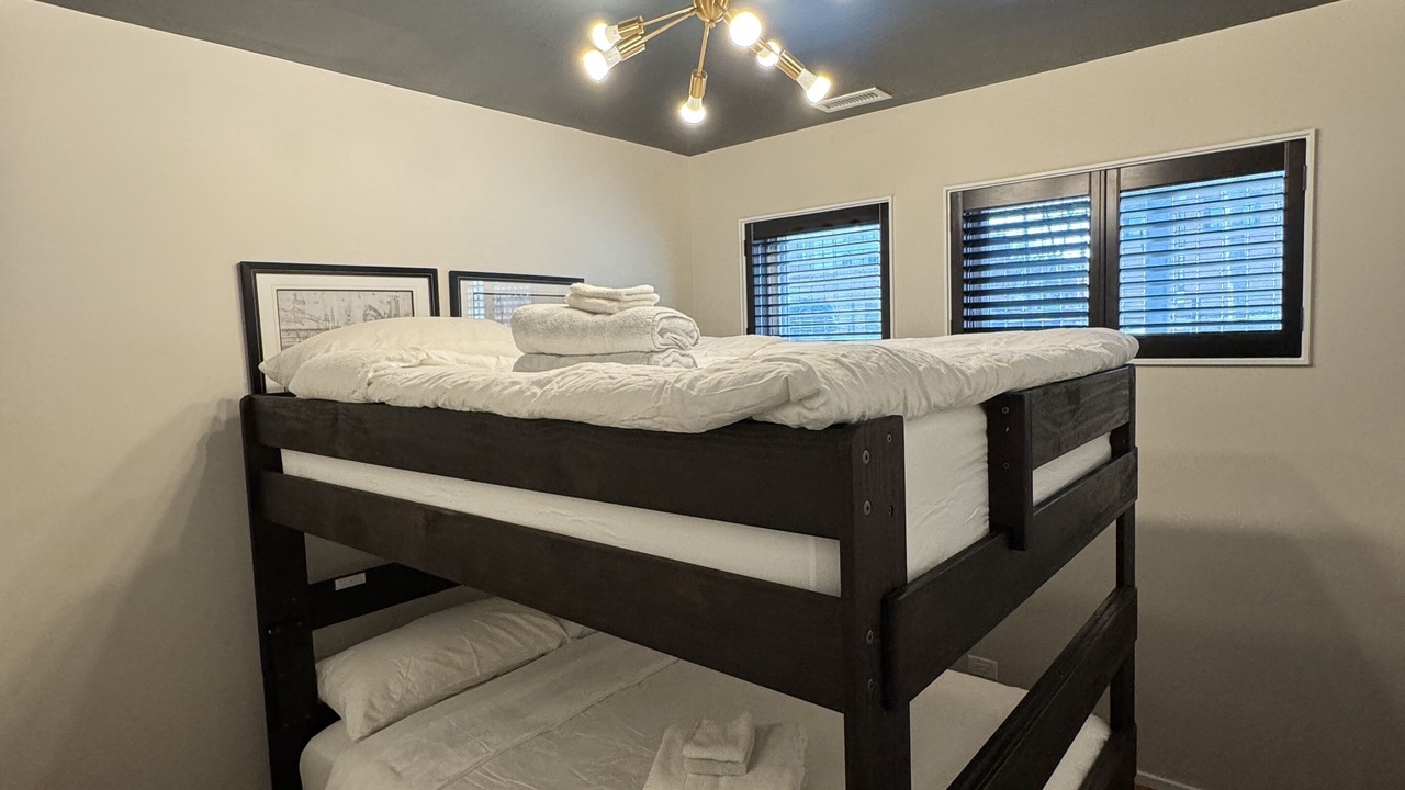 Photo of Bedroom in West Town