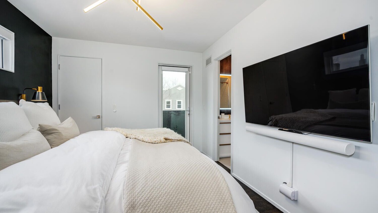 Photo of Bedroom in West Town