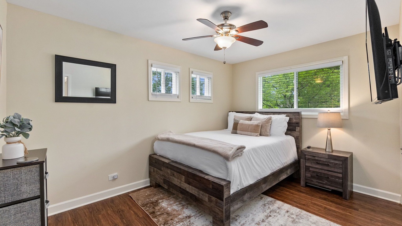 Photo of Bedroom in Wheeling