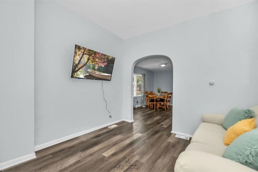 Photo of Livingroom in North Chicago