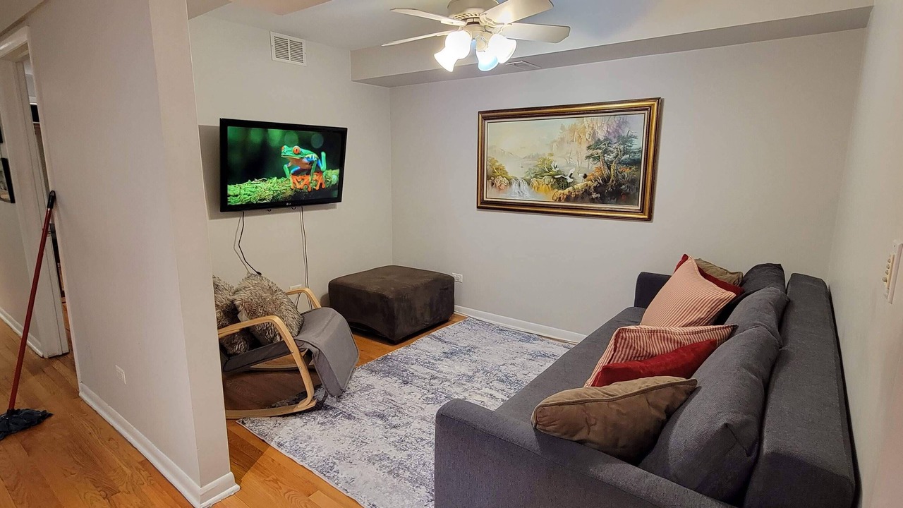 Photo of Livingroom in Wrightwood Neighbors