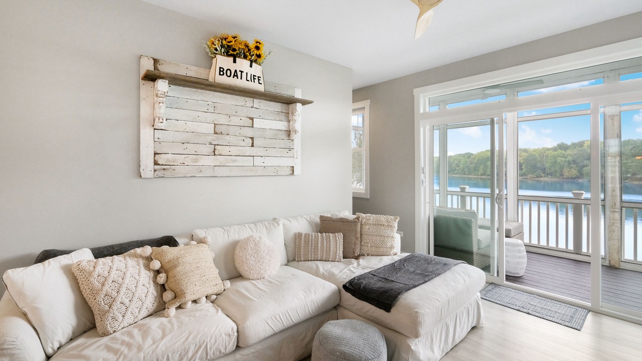Photo of Livingroom in Ottawa