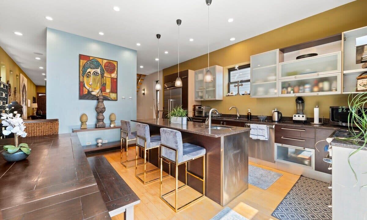 Photo of Kitchen in Heart of Chicago