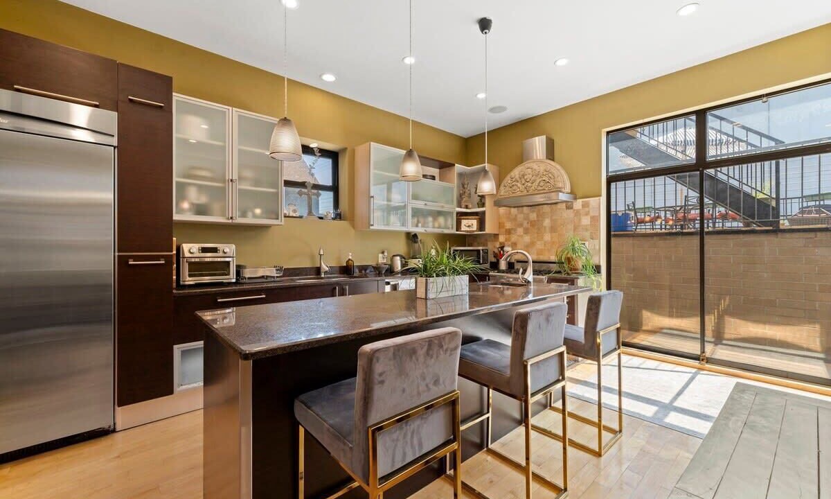 Photo of Kitchen in Heart of Chicago