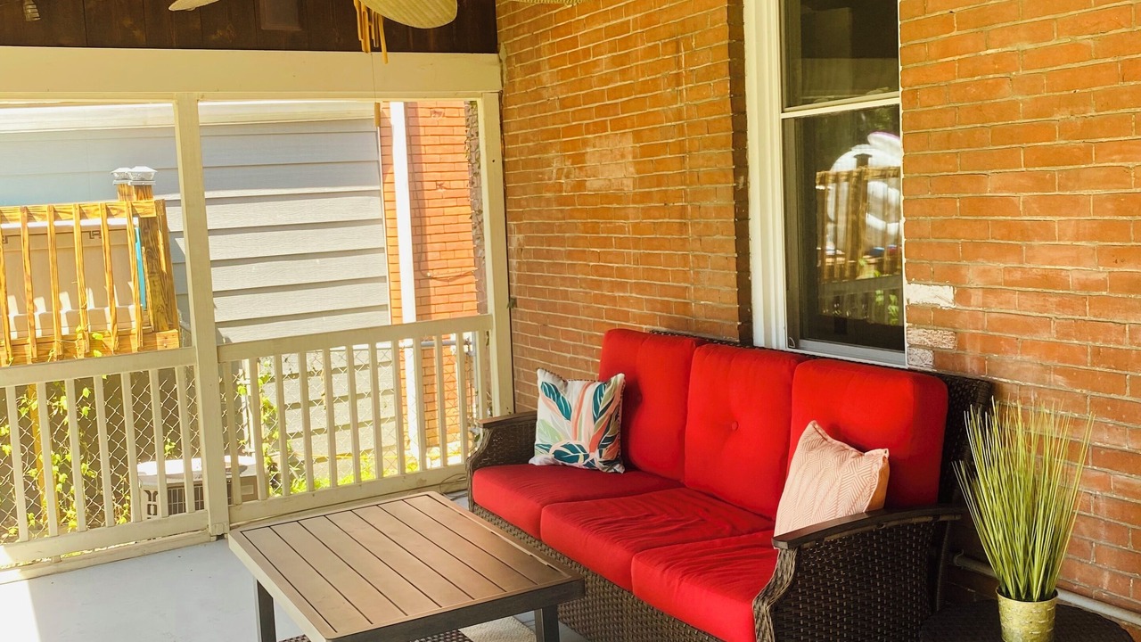 Photo of Patio Balcony in Quincy