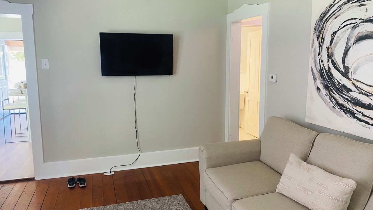 Photo of Livingroom in Quincy