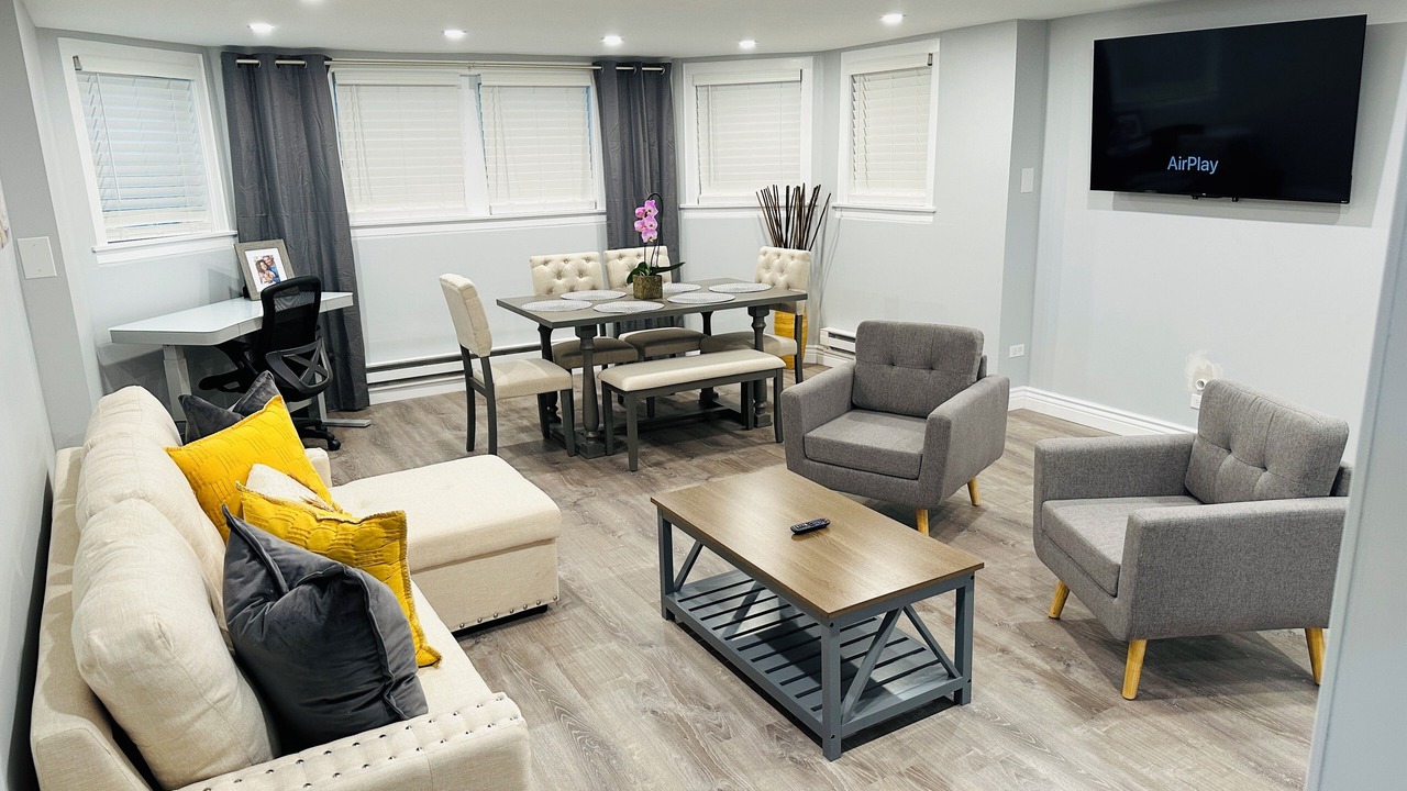 Photo of Livingroom in West Ridge