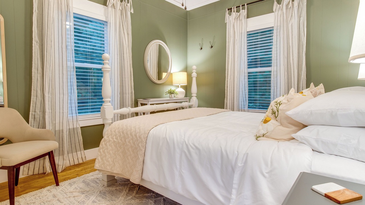 Photo of Bedroom in Janesville