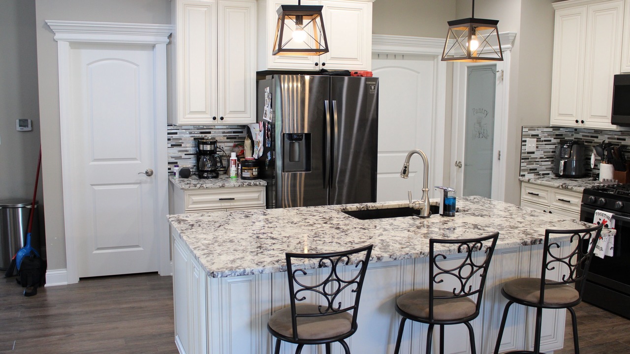 Photo of Kitchen in Shorewood