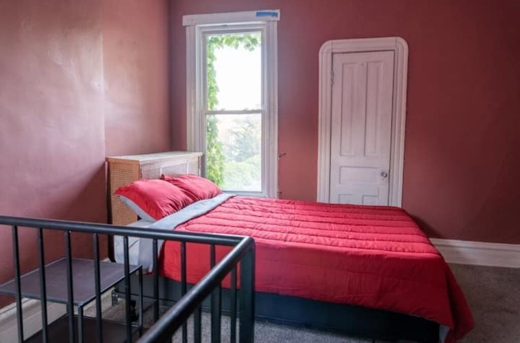 Photo of Bedroom in Grand Boulevard