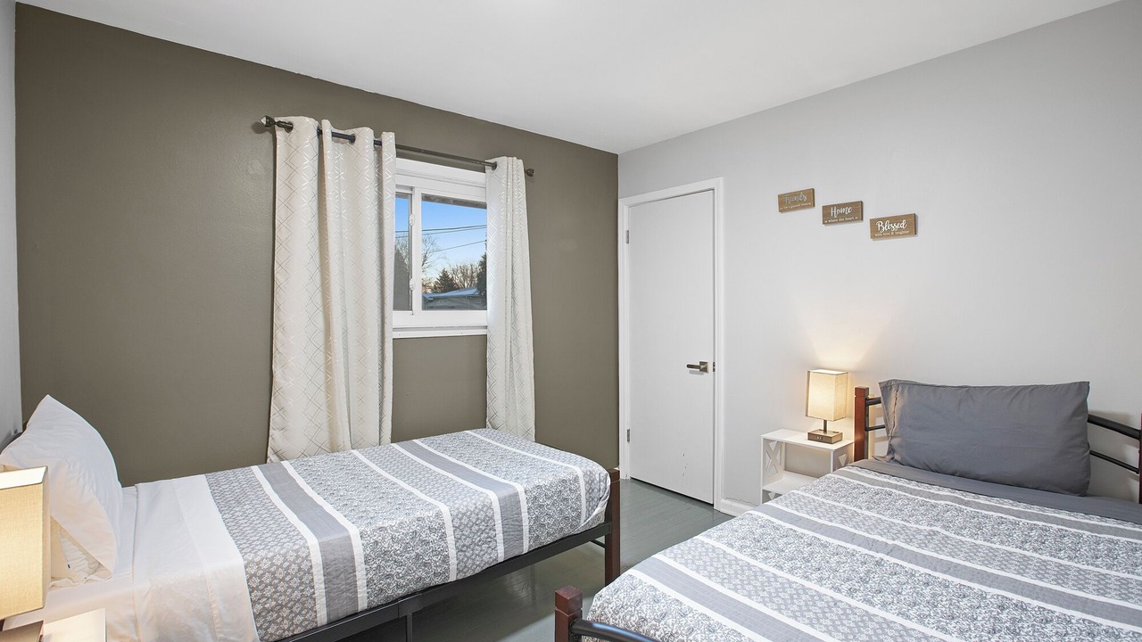 Photo of Bedroom in Fox Valley