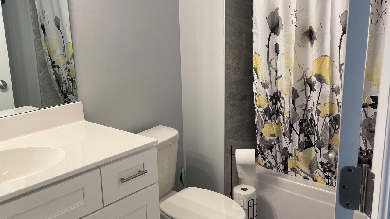 Photo of Bathroom in Manteno