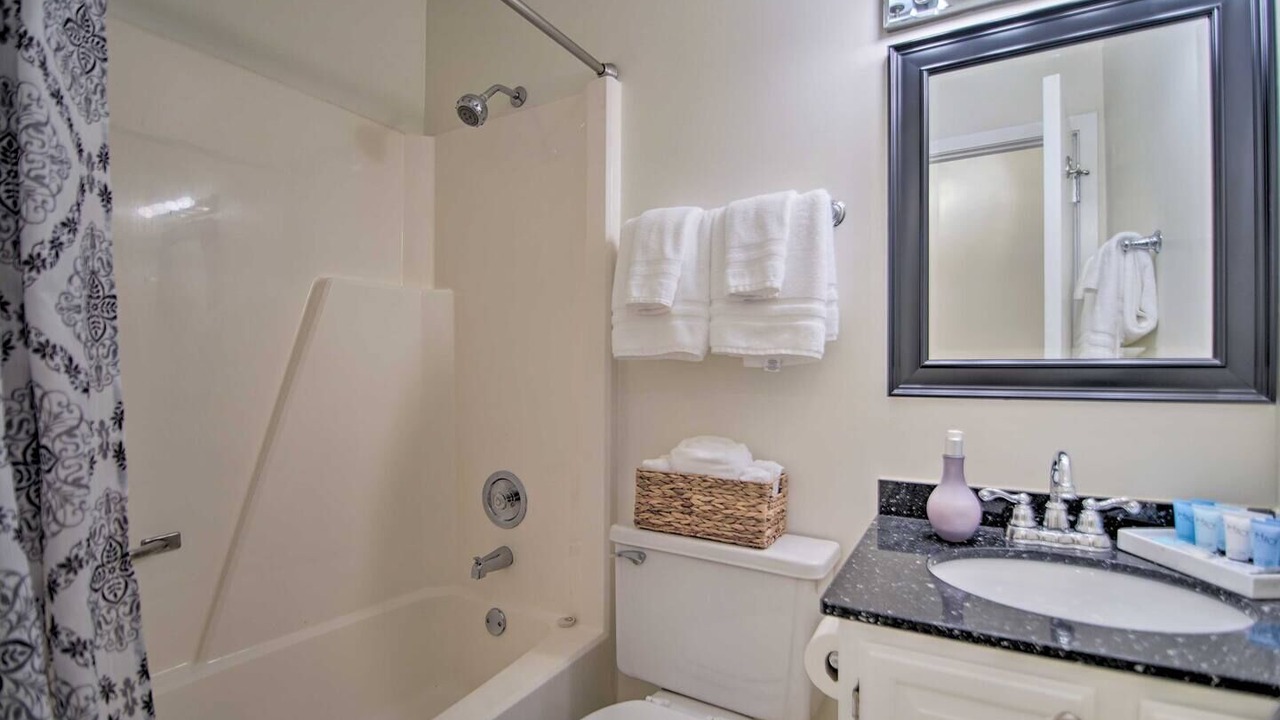 Photo of Bathroom in Gurnee