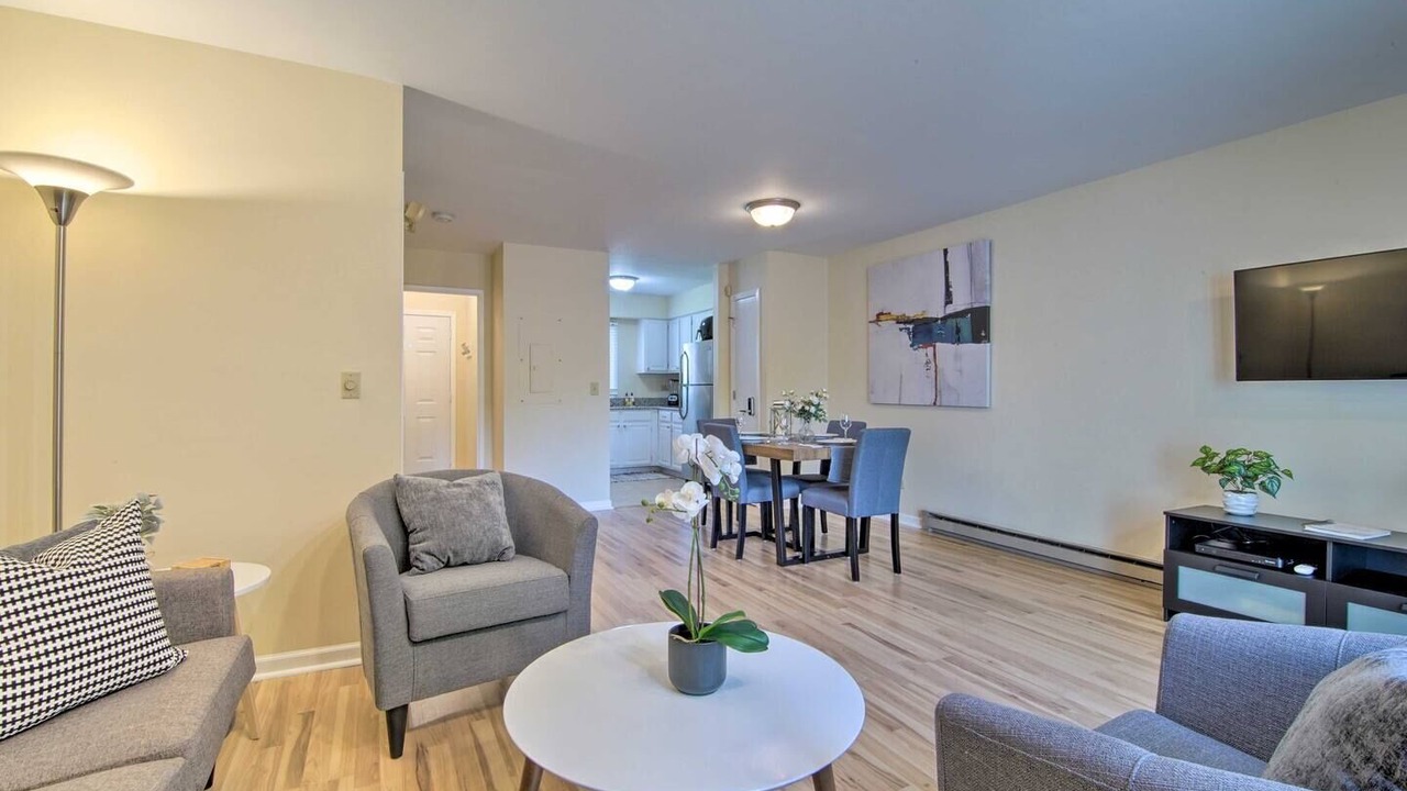 Photo of Bedroom in Gurnee