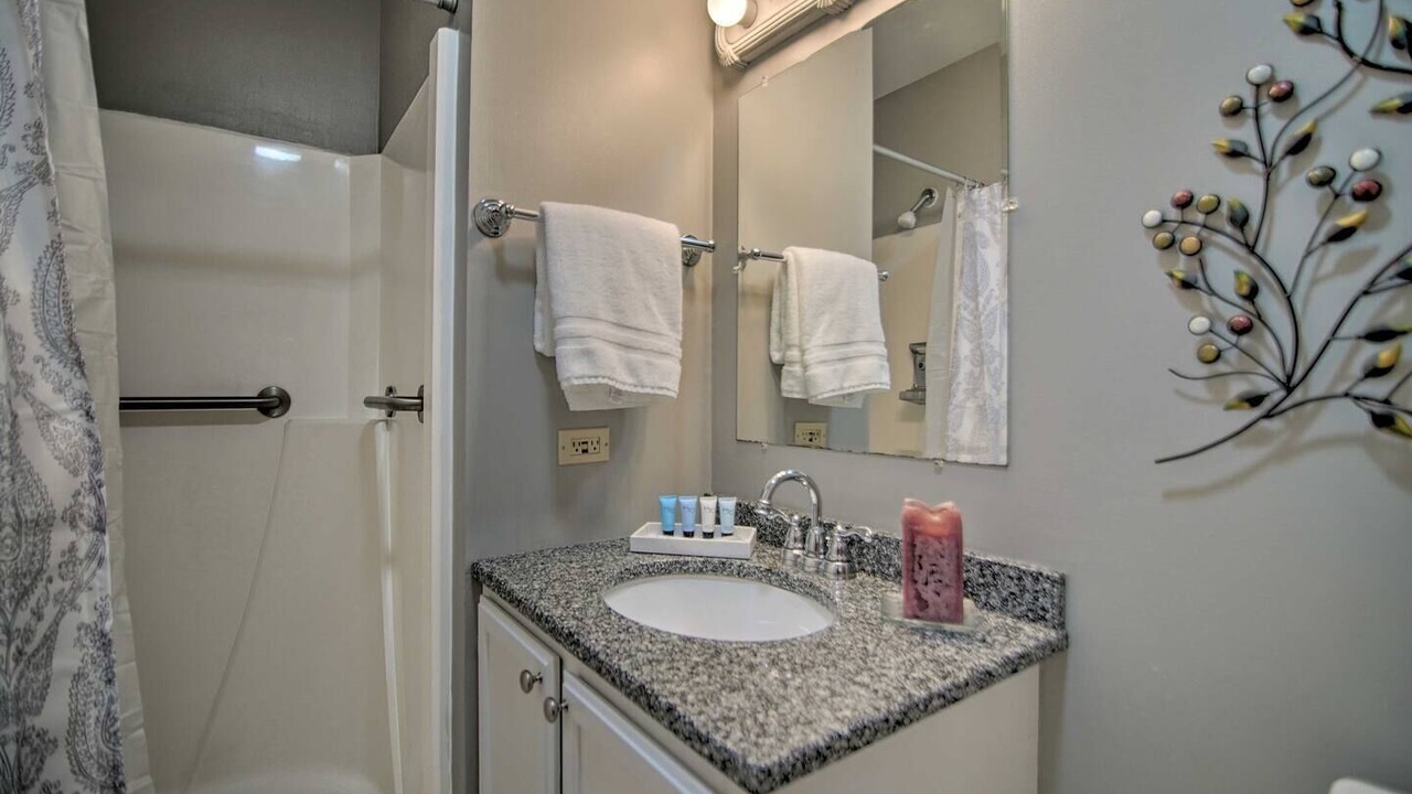 Photo of Bathroom in Gurnee