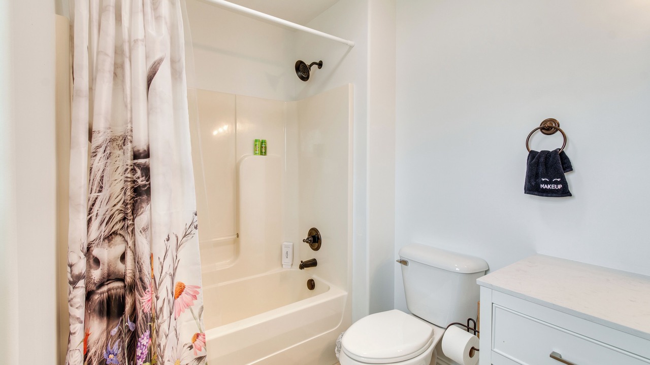 Photo of Bathroom in Orange Prairie