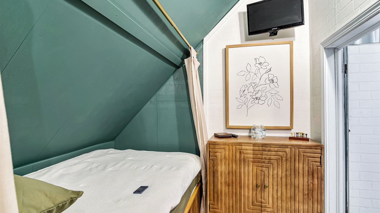 Photo of Bedroom in Edwardsville