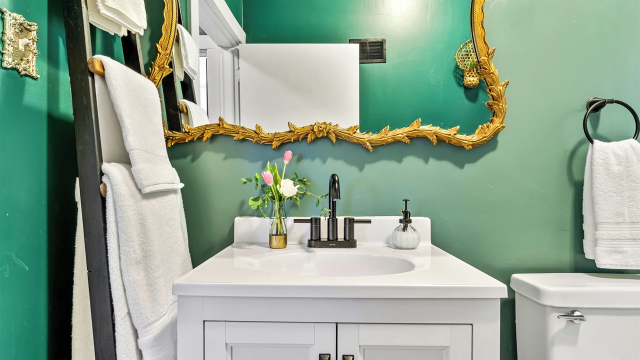 Photo of Bathroom in Edwardsville
