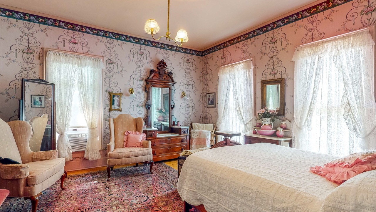 Photo of Bedroom in Springfield