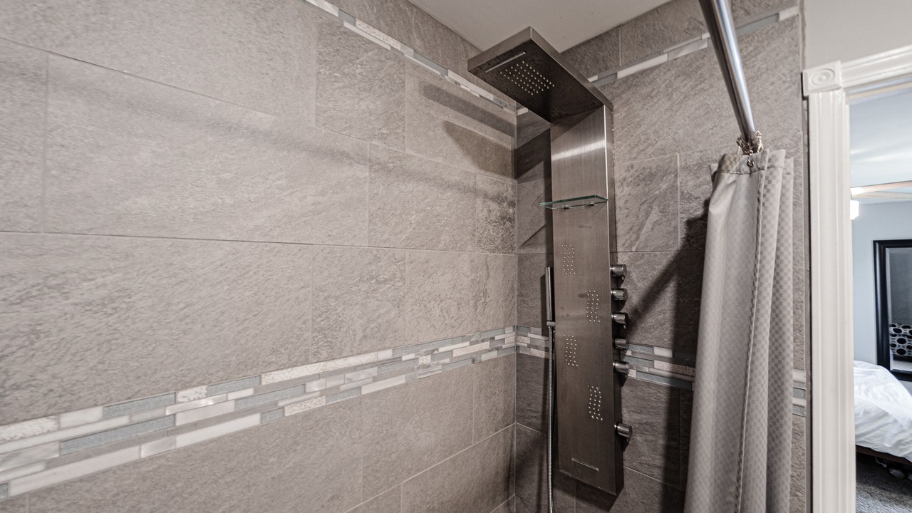Photo of Bathroom in Herod
