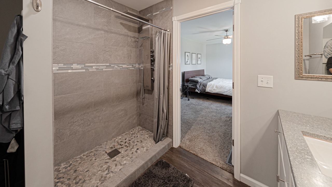 Photo of Bedroom in Herod