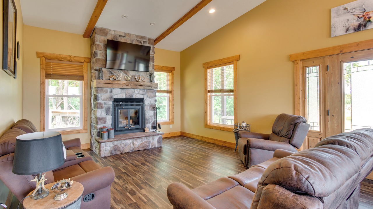 Photo of Livingroom in Huntsville