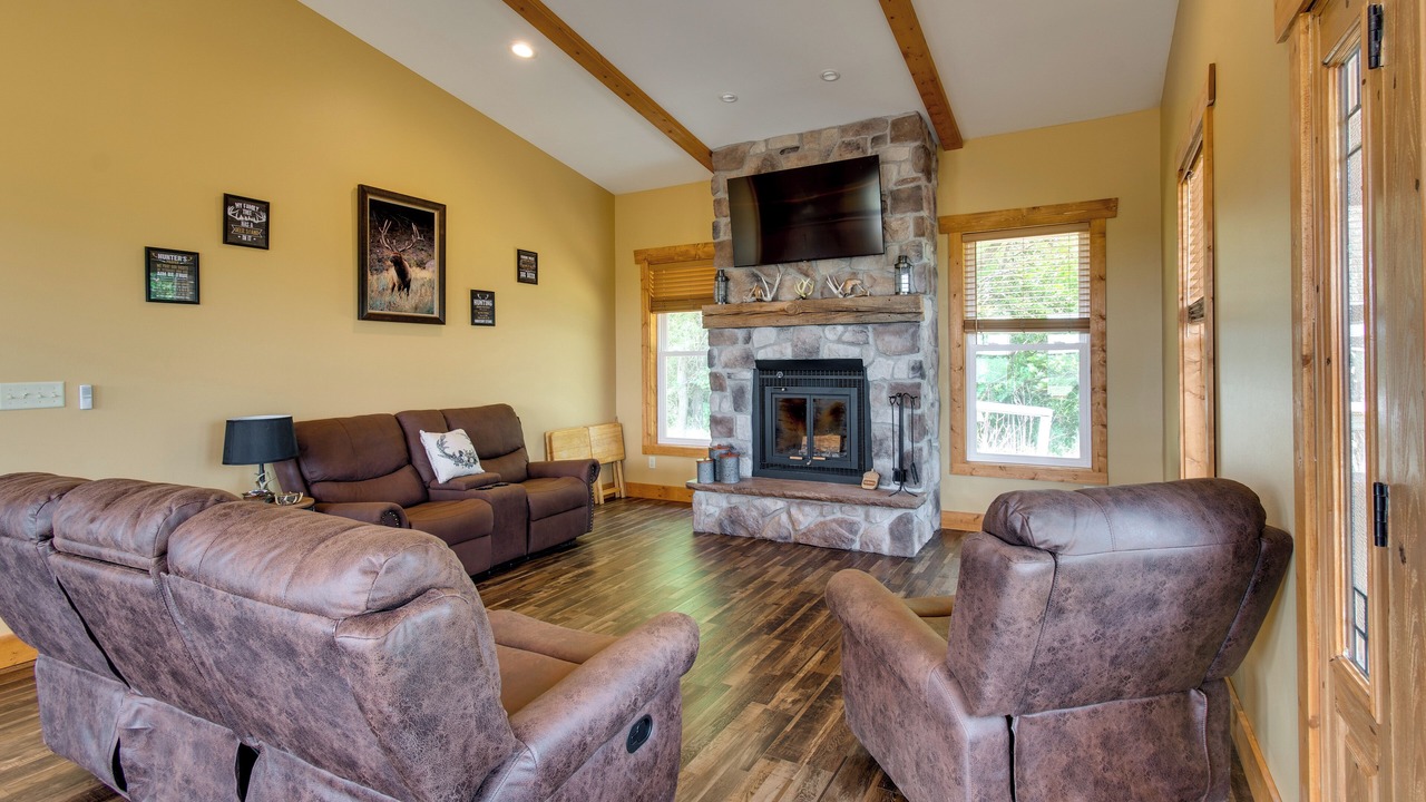 Photo of Livingroom in Huntsville