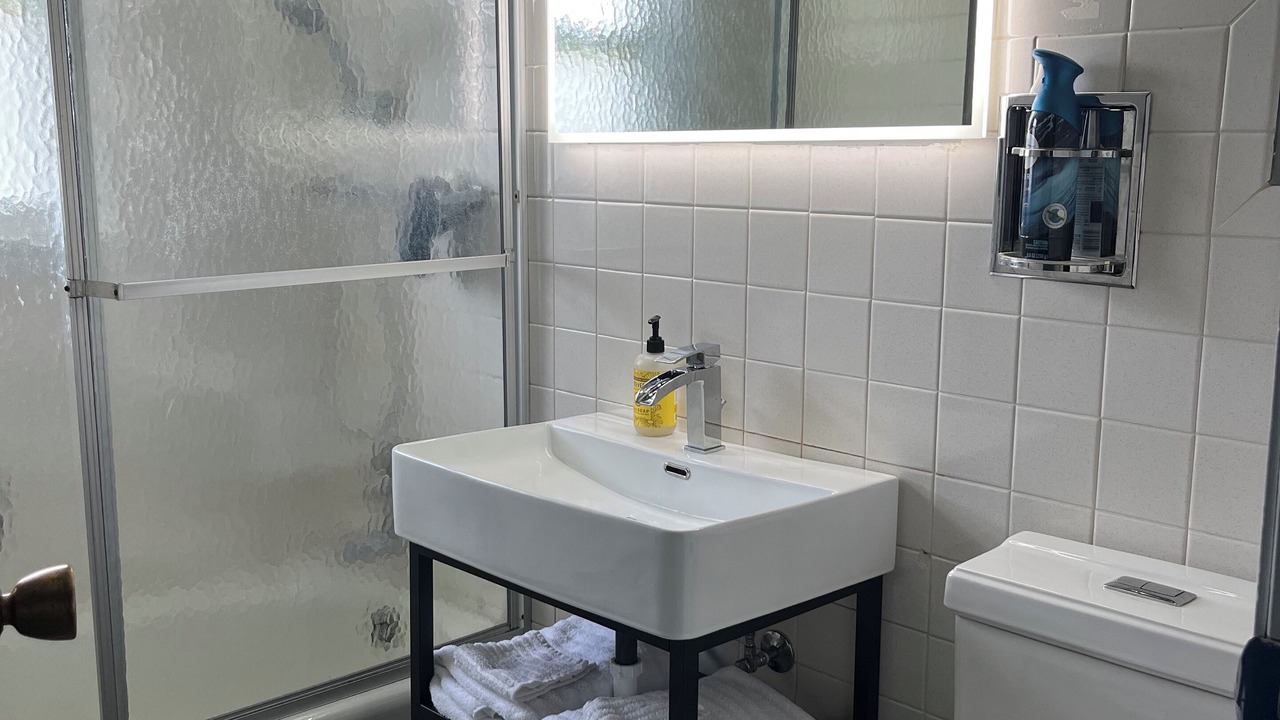 Photo of Bathroom in Blandinsville