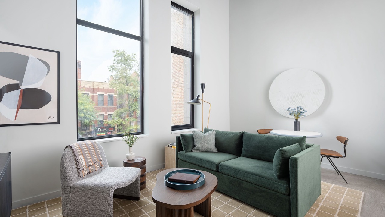 Photo of Livingroom in Near West Side