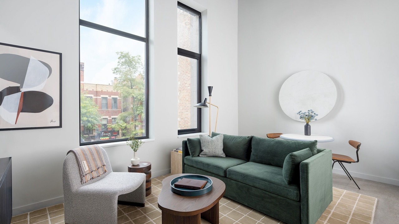 Photo of Livingroom in Near West Side
