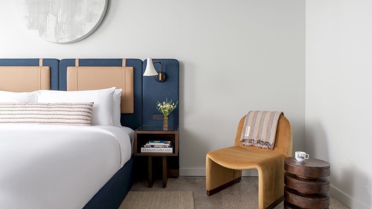 Photo of Bedroom in Near West Side