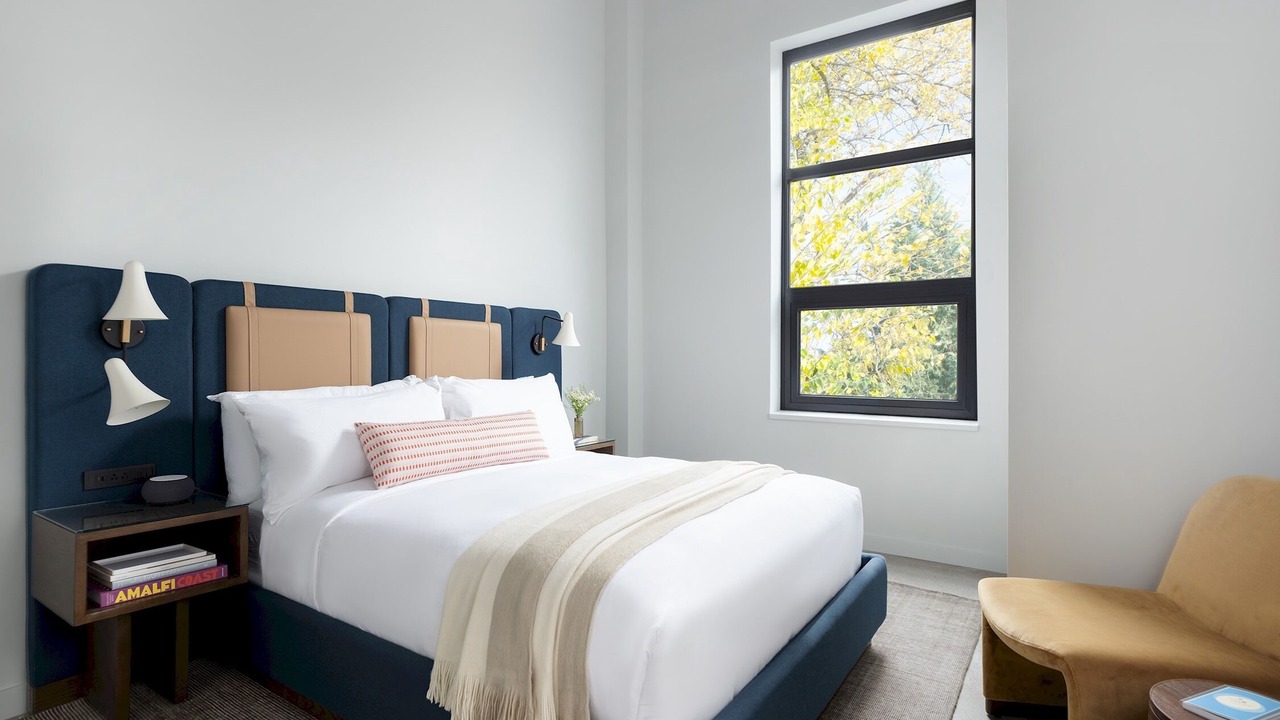 Photo of Bedroom in Near West Side