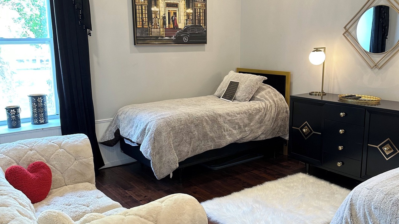 Photo of Bedroom in Carrollton