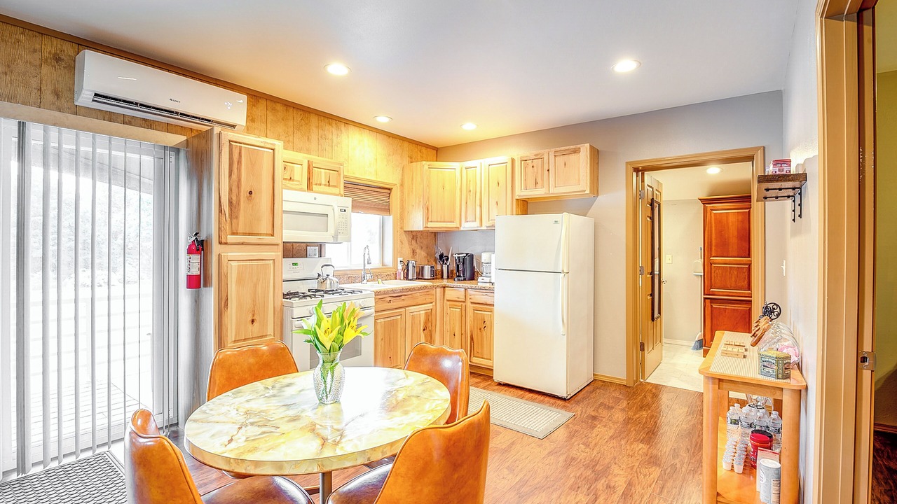 Photo of Kitchen in Murphysboro
