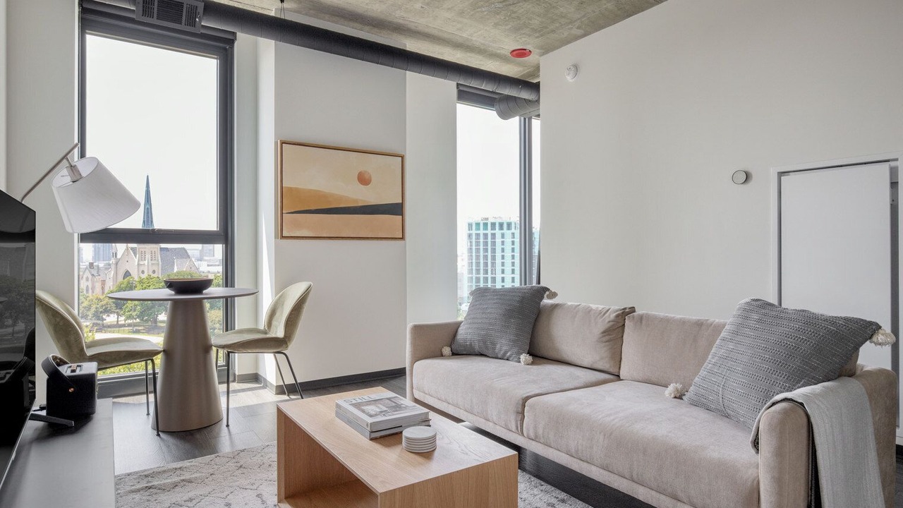 Photo of Livingroom in Near West Side