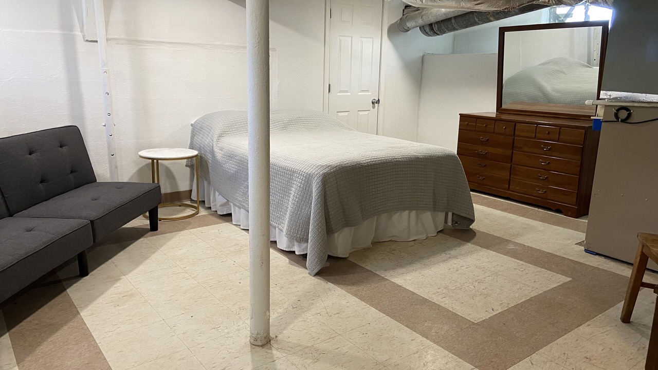 Photo of Bedroom in Carterville