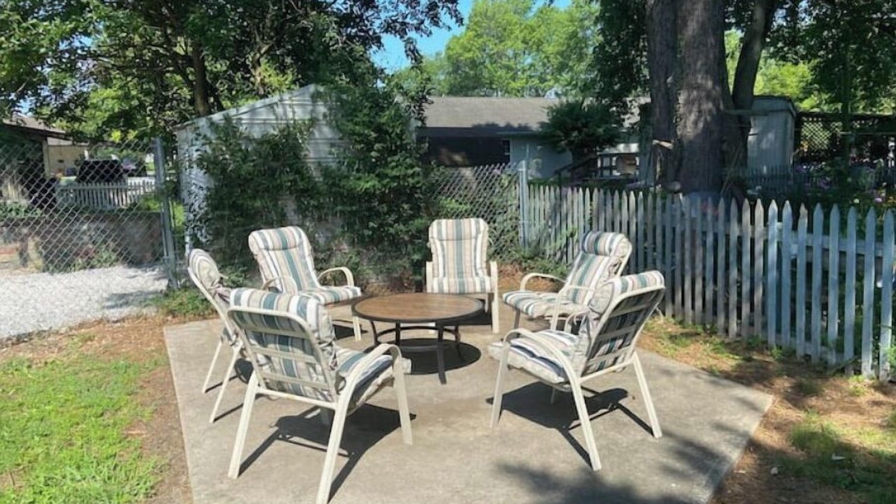 Photo of Outdoor in Carterville