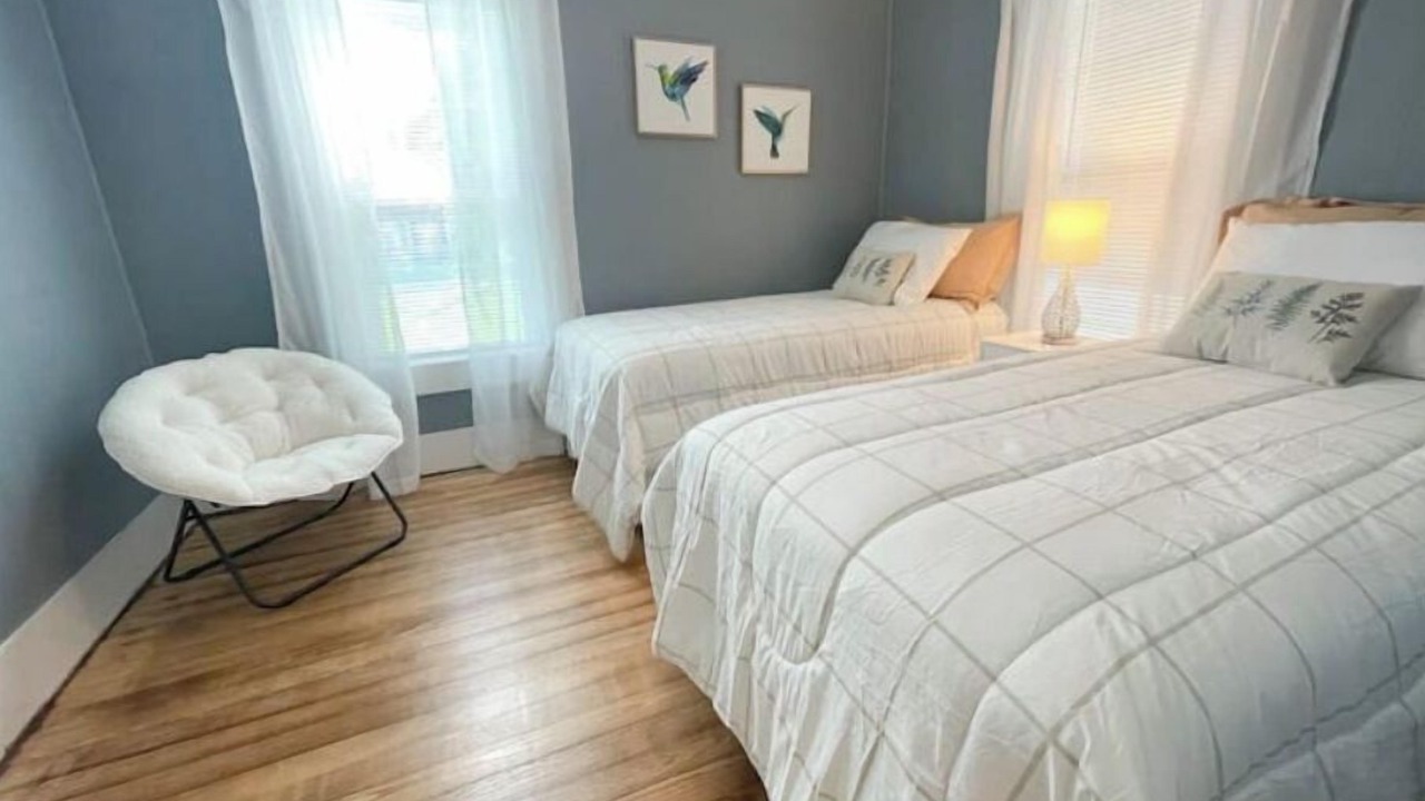 Photo of Bedroom in Carterville