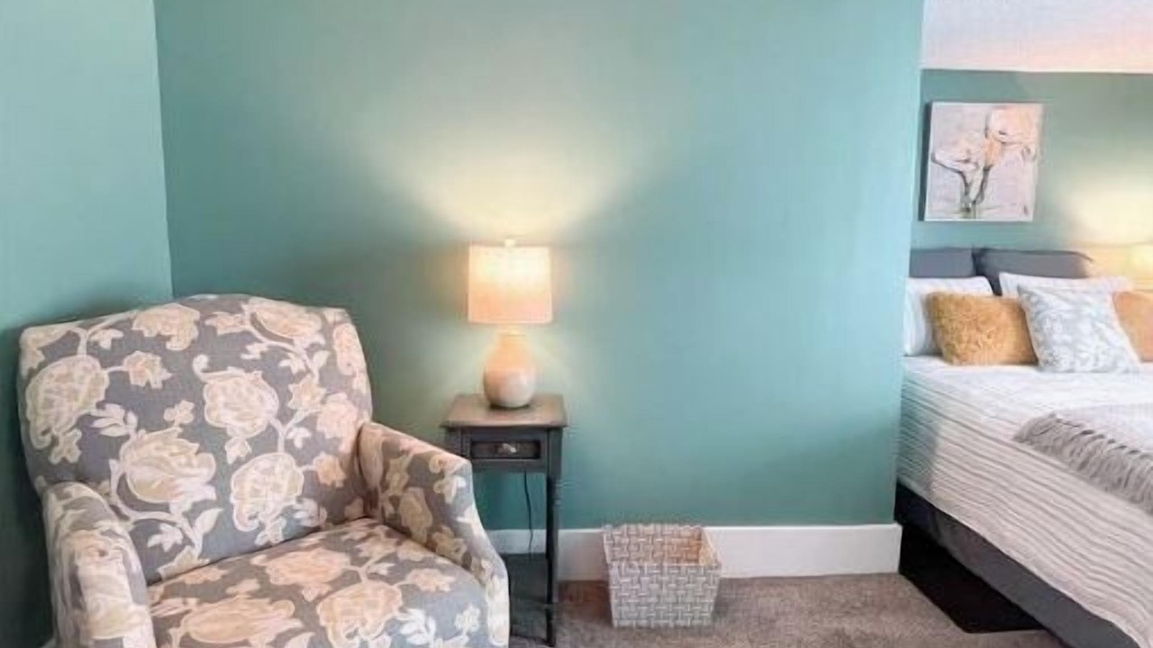 Photo of Bedroom in Carterville