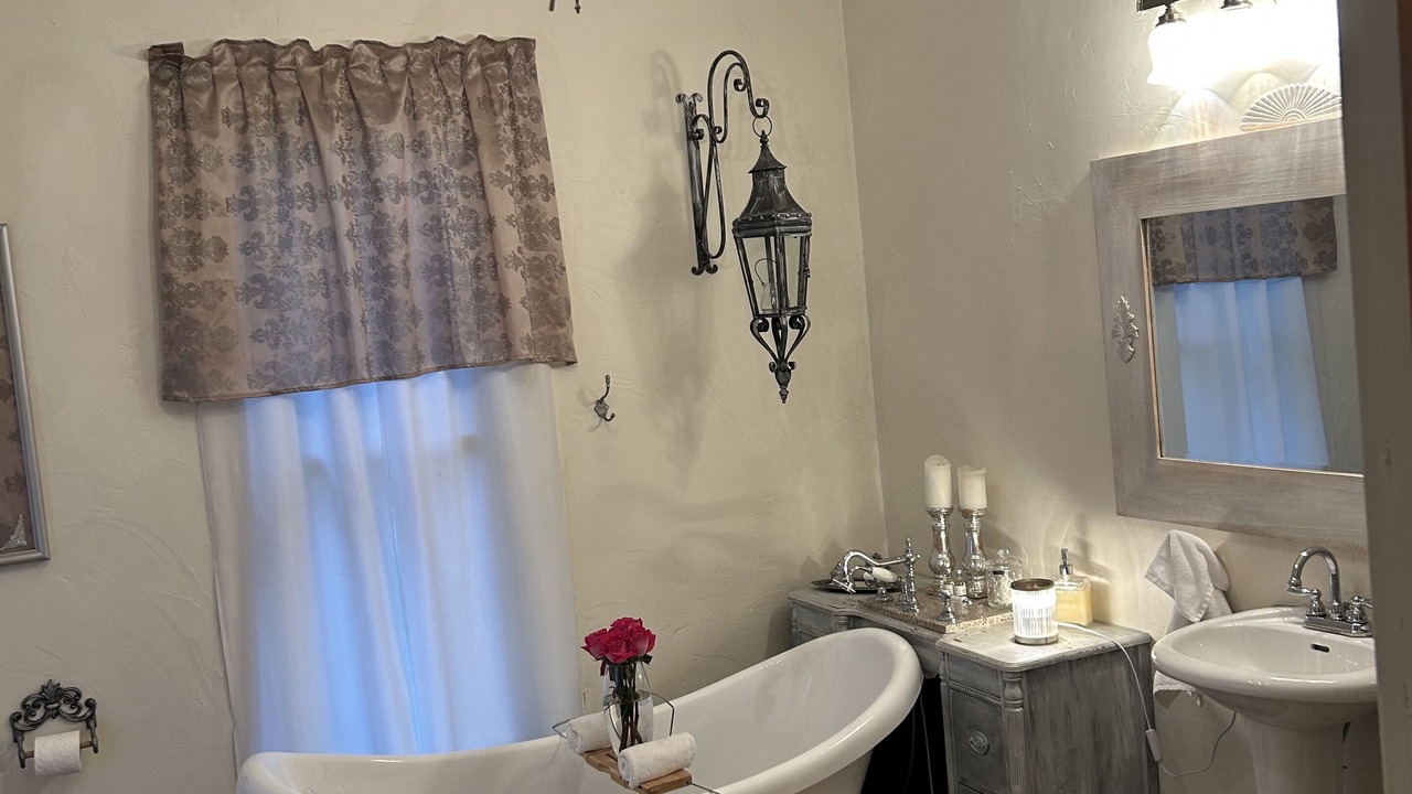 Photo of Bathroom in Murphysboro