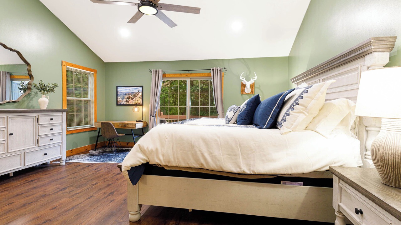 Photo of Bedroom in The Galena Territory