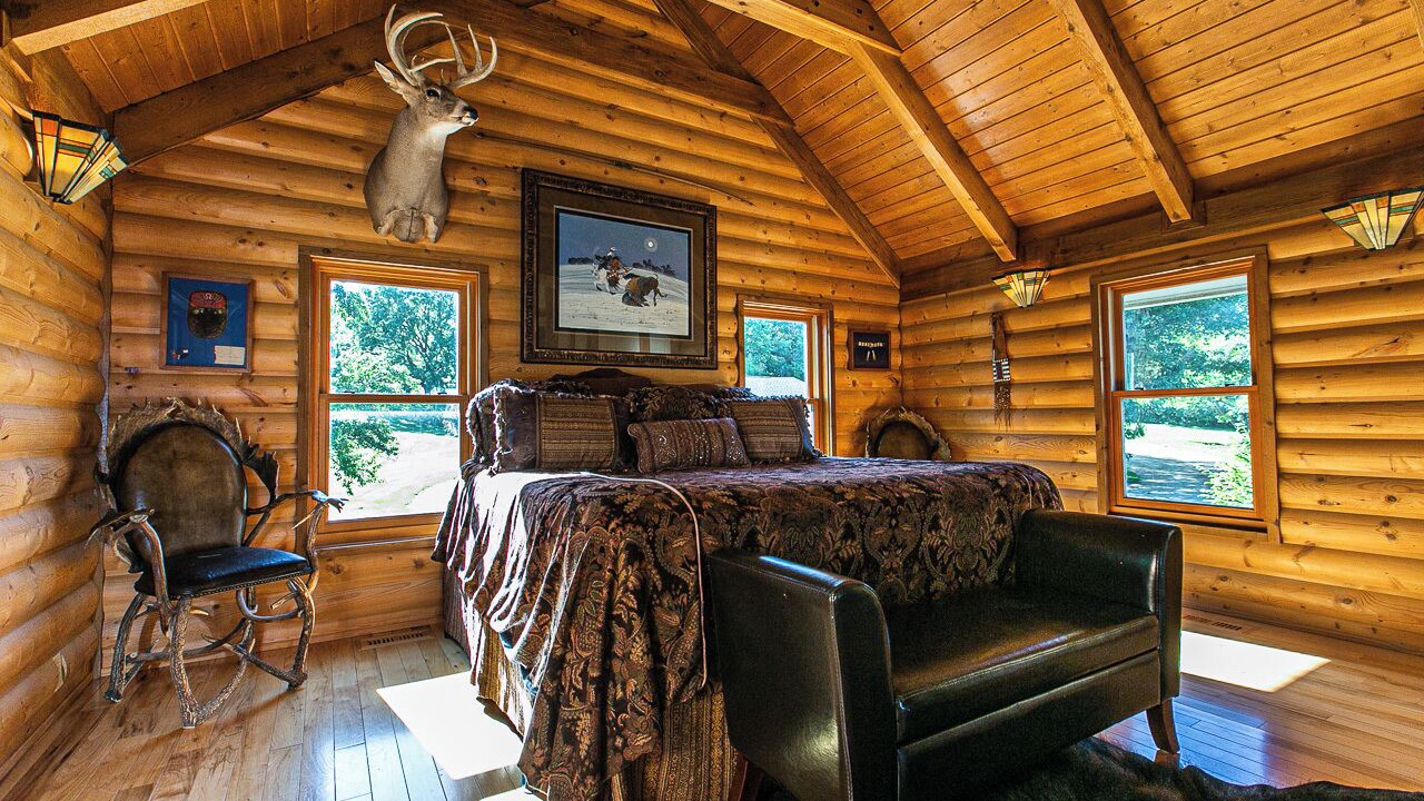 Photo of Bedroom in Thompson