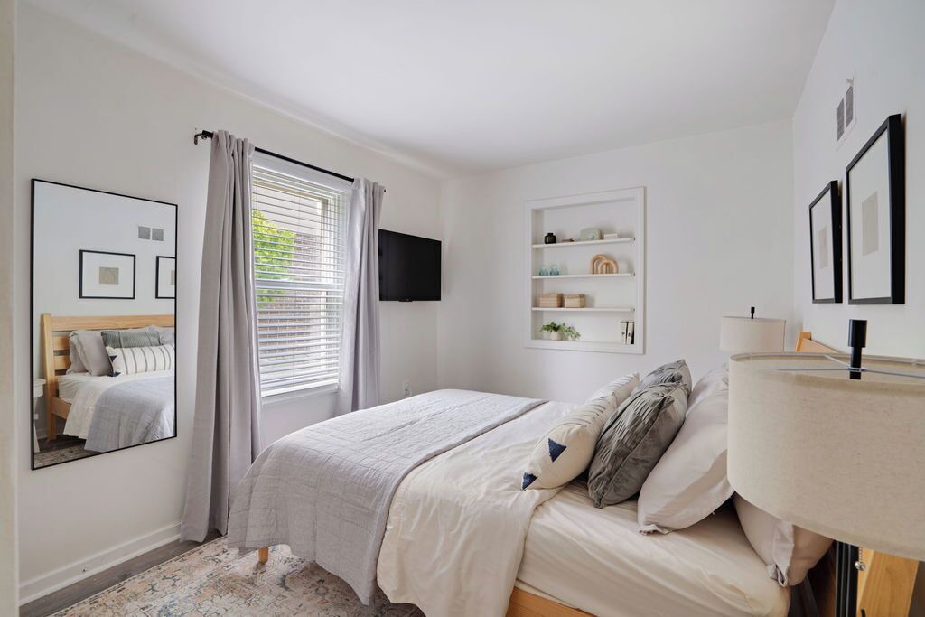 Photo of Bedroom in Westmont